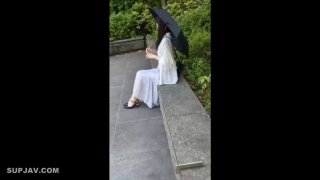 富家公子哥重金约了两个年轻校内在读大学生闺蜜姐妹酒店玩双飞先一起给足交然后轮番啪啪啪国语对白